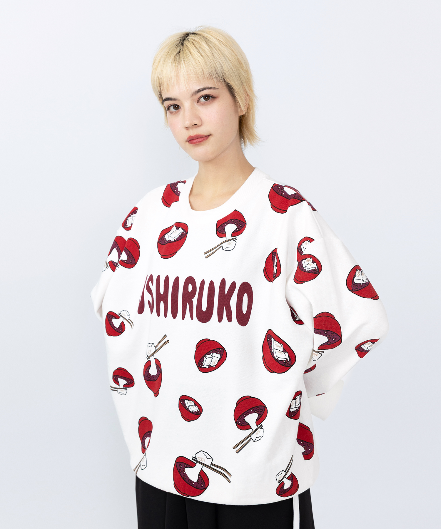 おしるこちゃん★MANOUSH  カットソー 新サイズ】おしるこ総柄スウェット[商品：PN19AW-188-15] - PUNYUS