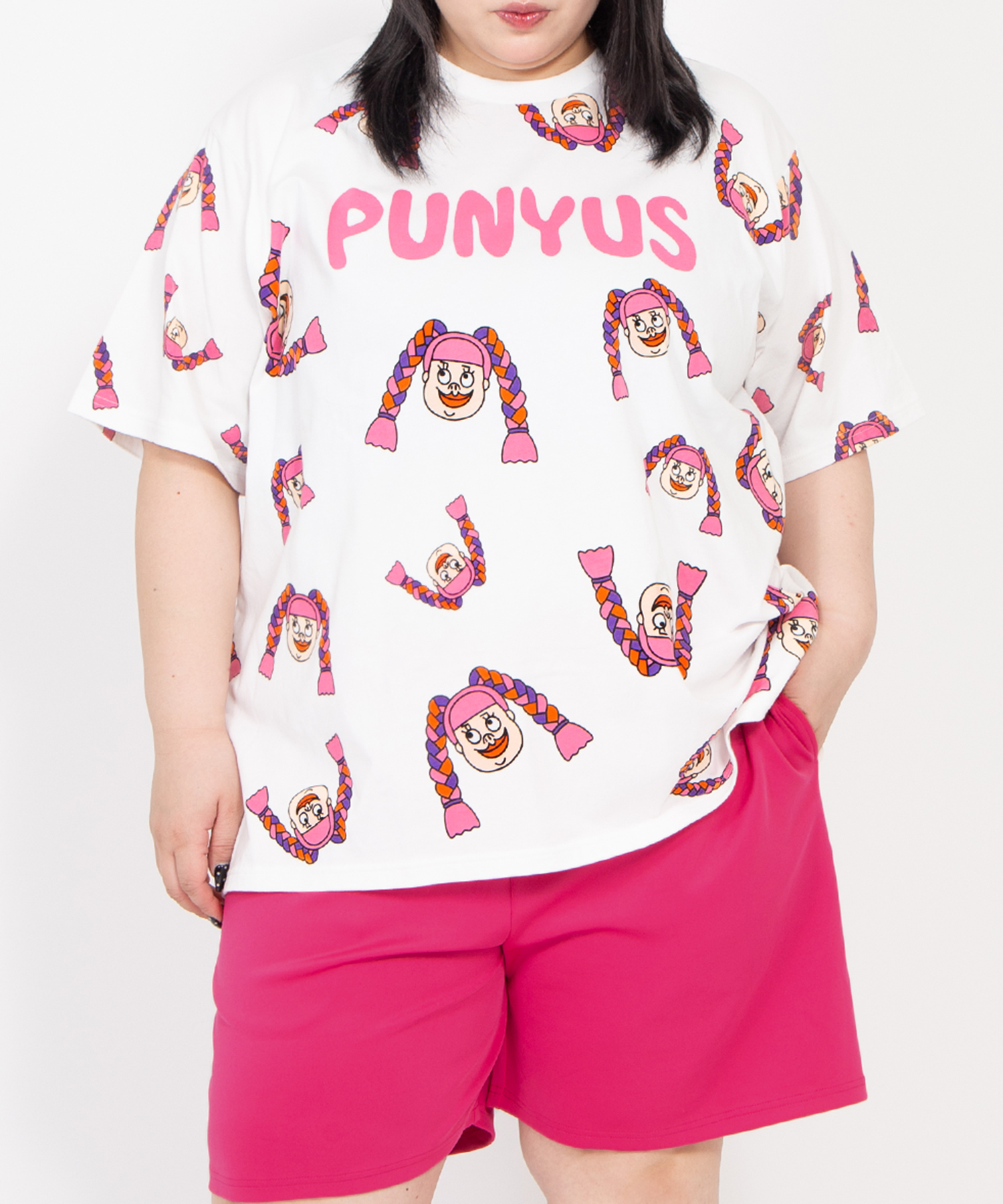 専用です。　たみちゃん様 新サイズ】NAOMIチャン総柄Tシャツ[商品：PN21SS-057-15] - PUNYUS