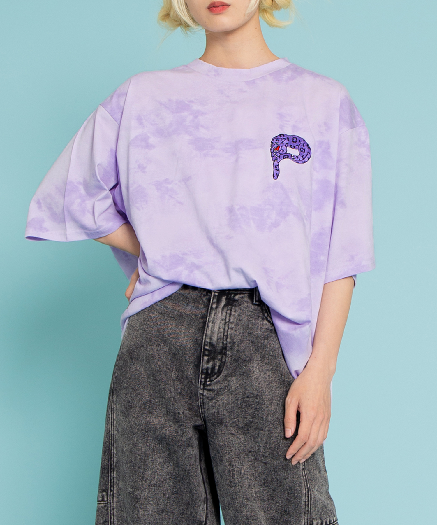 【新品未開封】フィグロンドン　PAWSOME PALS 半袖 Tシャツ fig London（フィグロンドン）の「PAWSOME PALS Tshirt（T