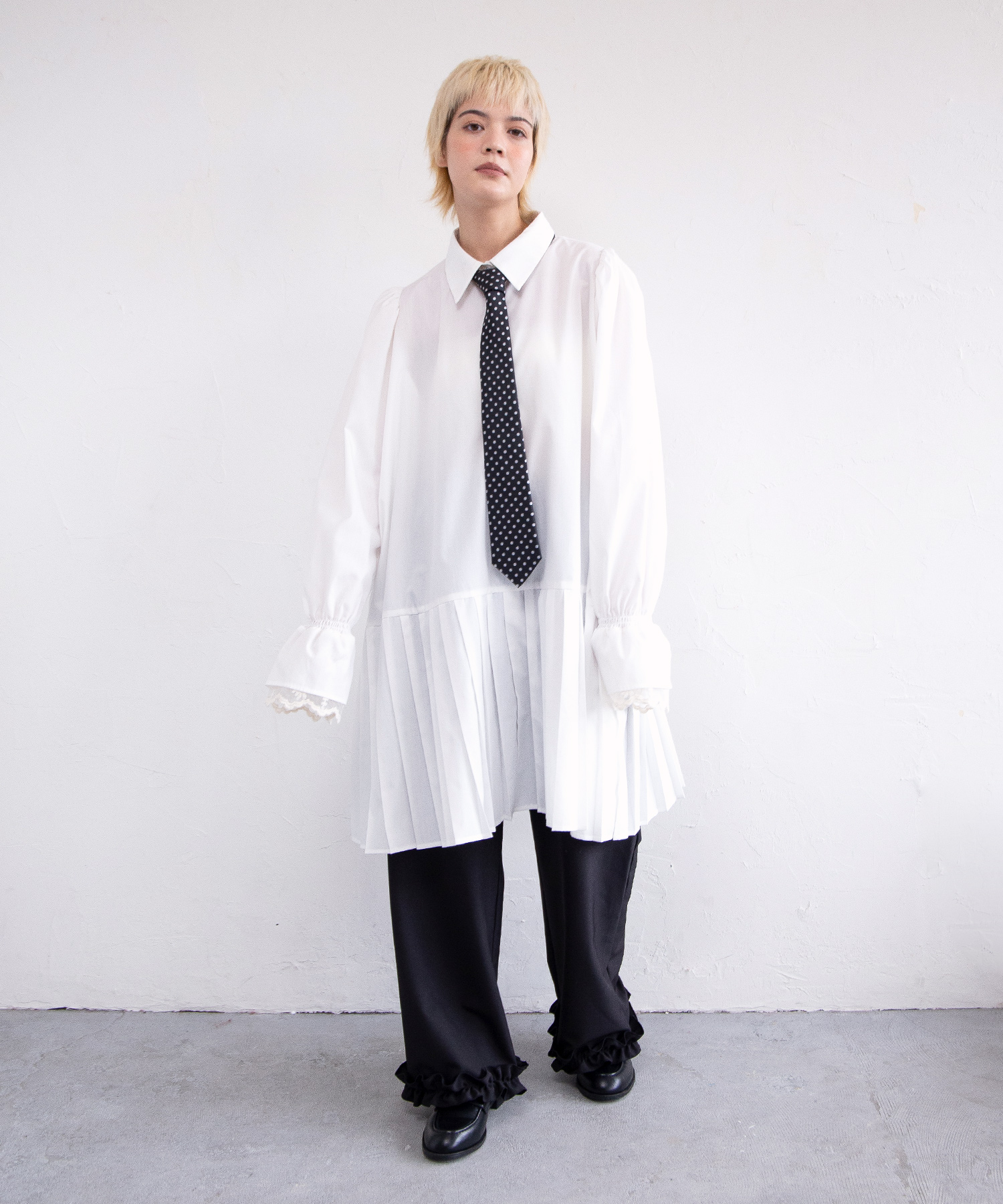 プリーツヘムシャツワンピース[商品：PN25AW-016] - PUNYUS Online
