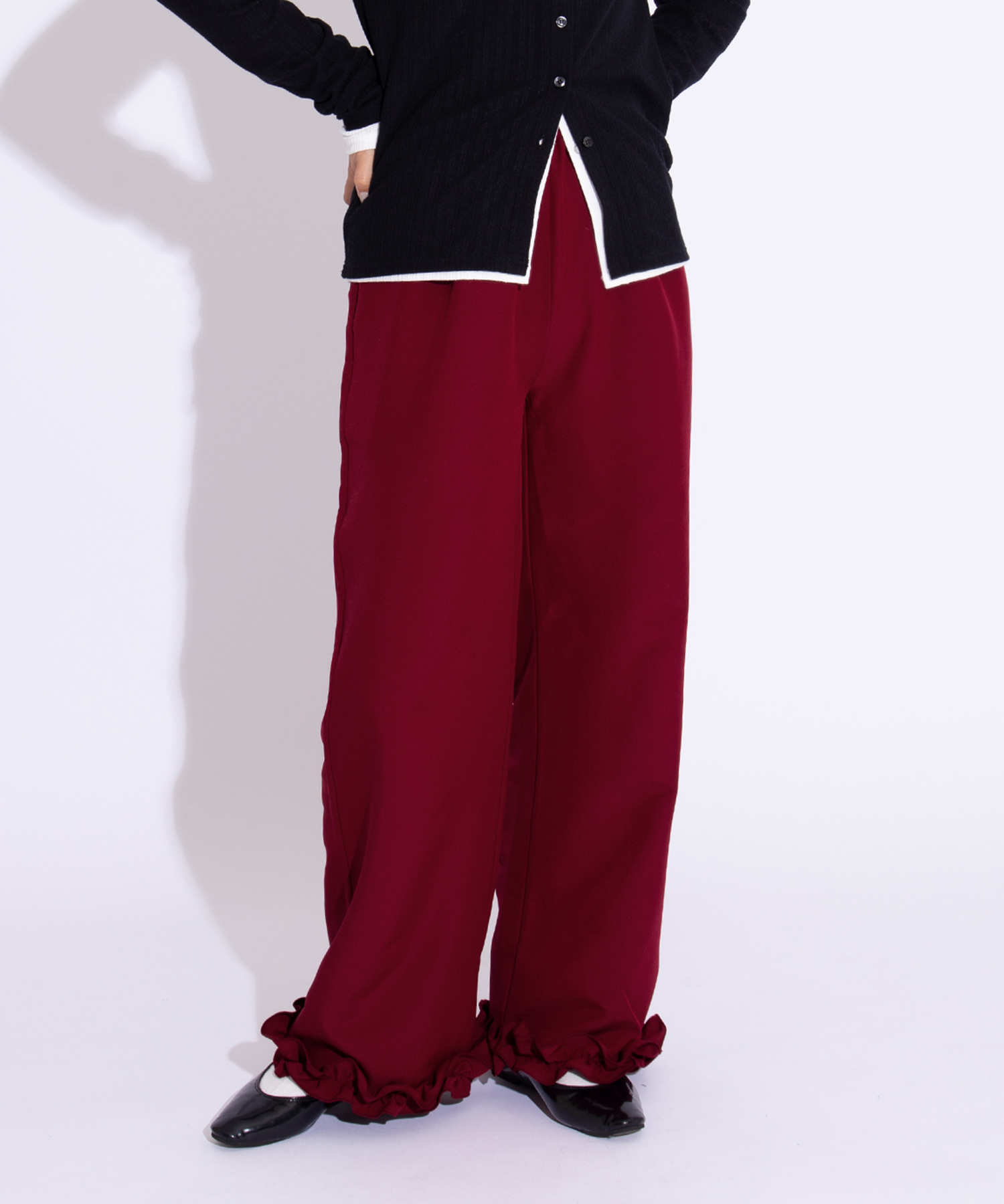 フリルスラックスパンツ[商品：PN25AWR-010] - PUNYUS Online Store