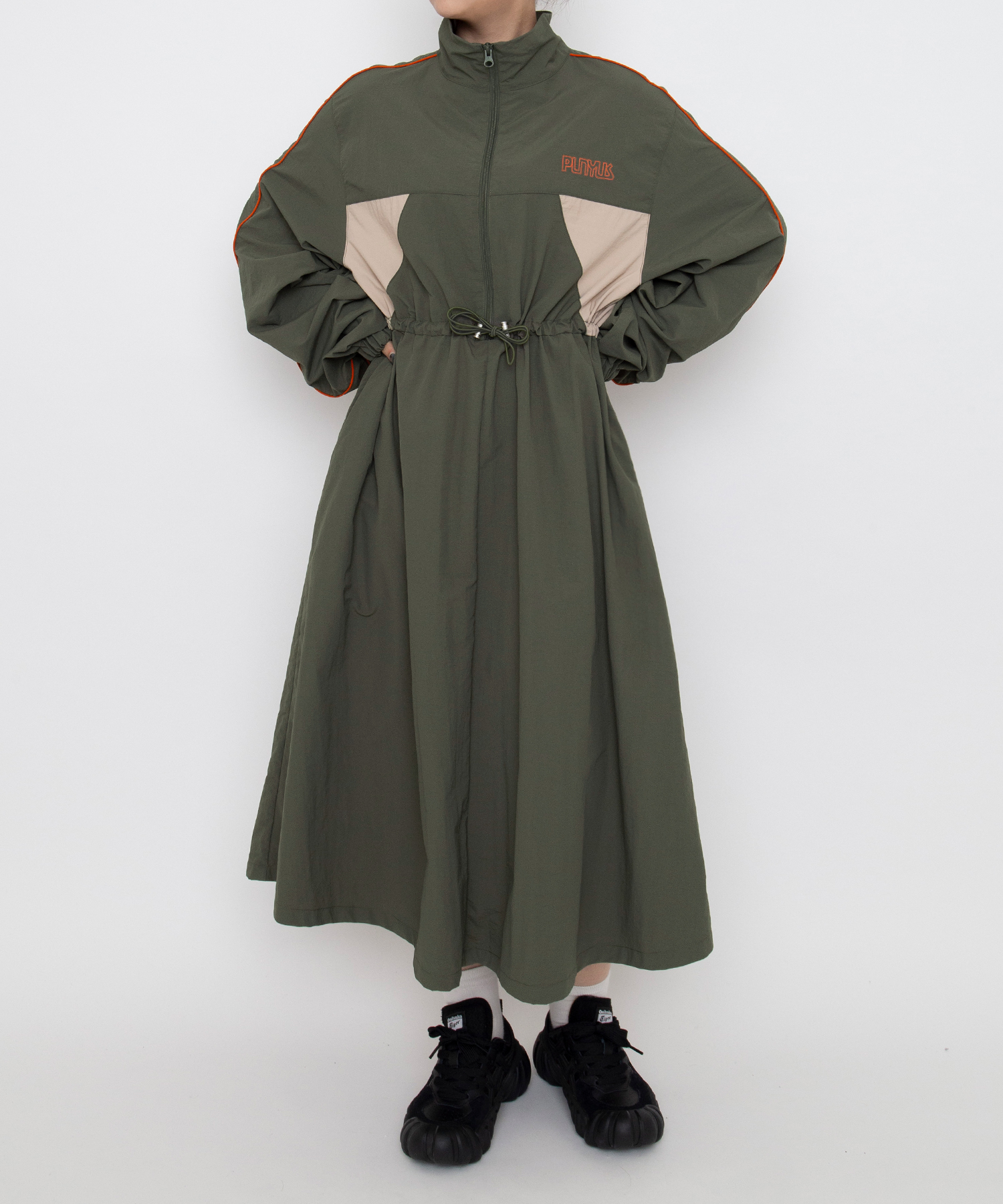 切り替えナイロンワンピース[商品：PN26AW-007] - PUNYUS Online Store