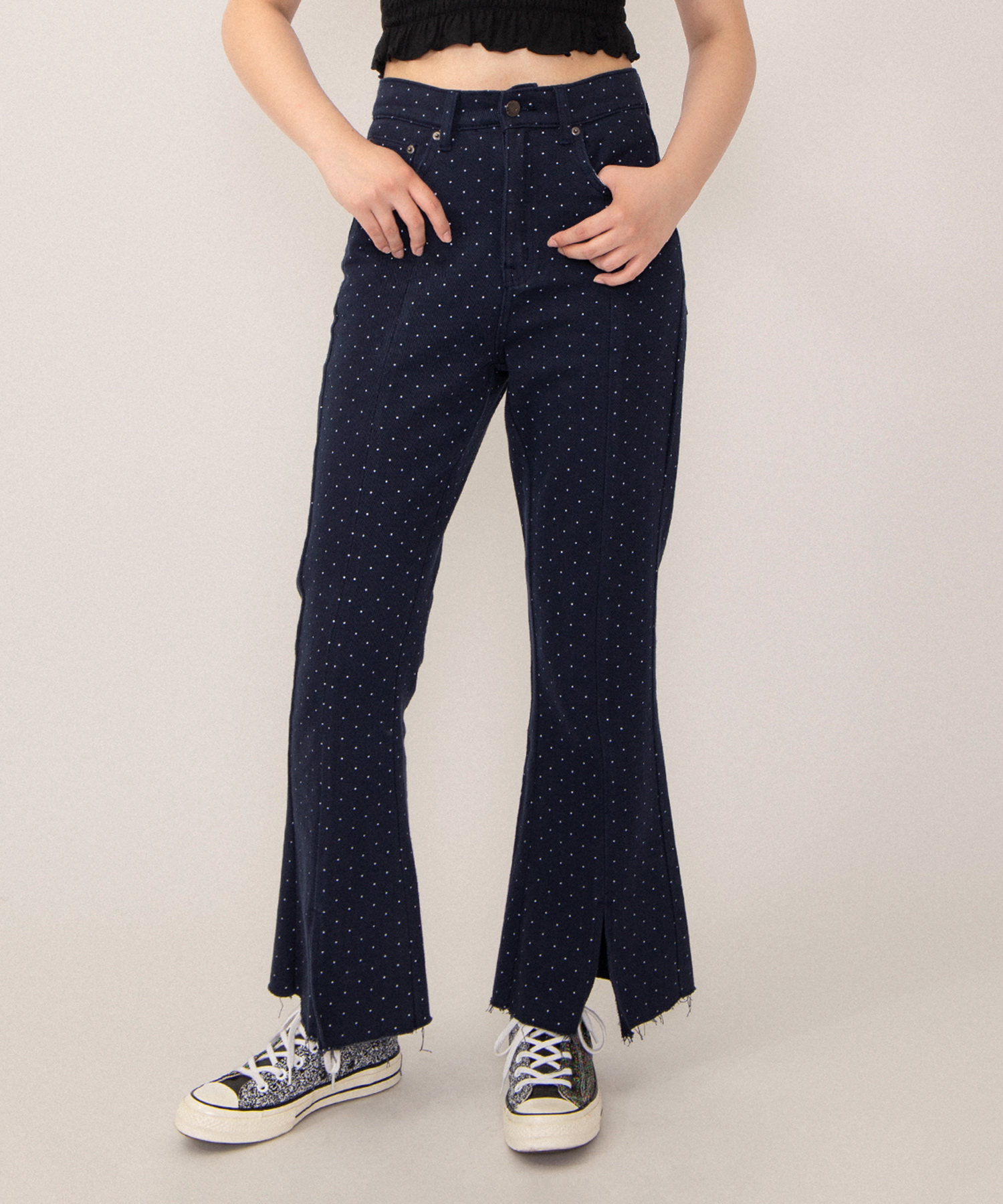 ドット柄フレアデニムパンツ[商品：PN26SS-012] - PUNYUS Online Store