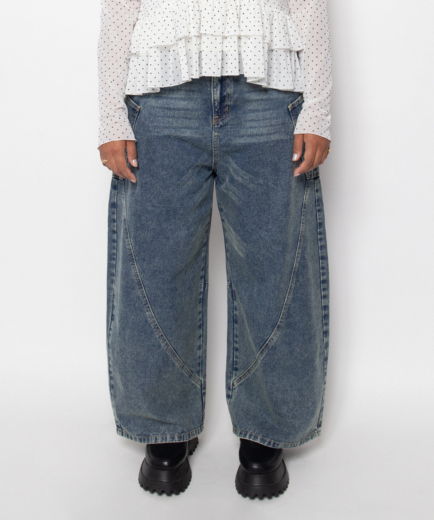 サイドポケットバレルデニムパンツ[商品：PN26SS-013] - PUNYUS Online