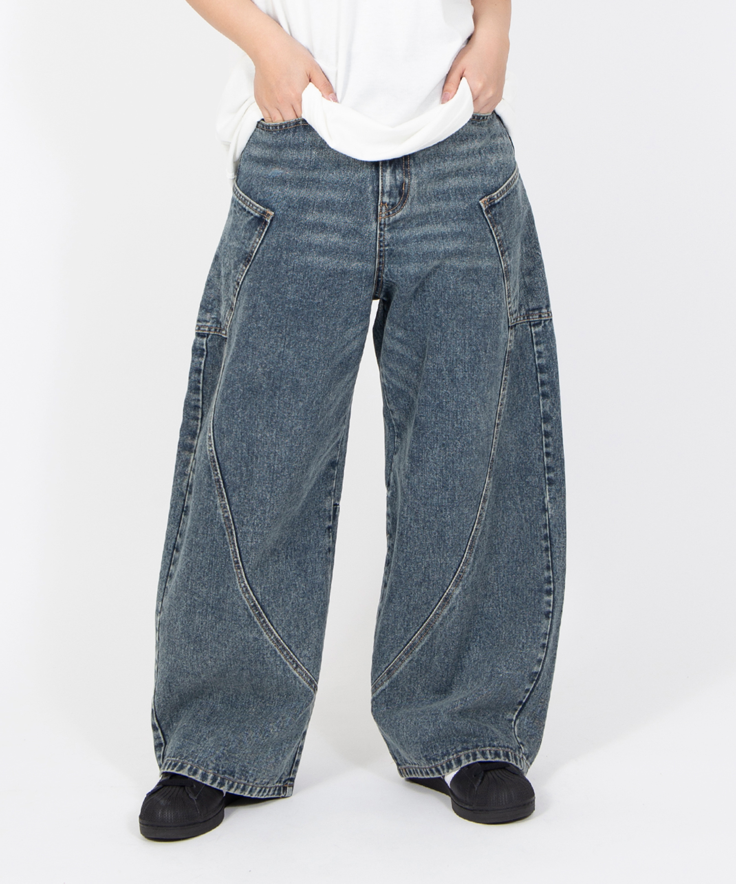 サイドポケットバレルデニムパンツ[商品：PN26SS-013] - PUNYUS Online