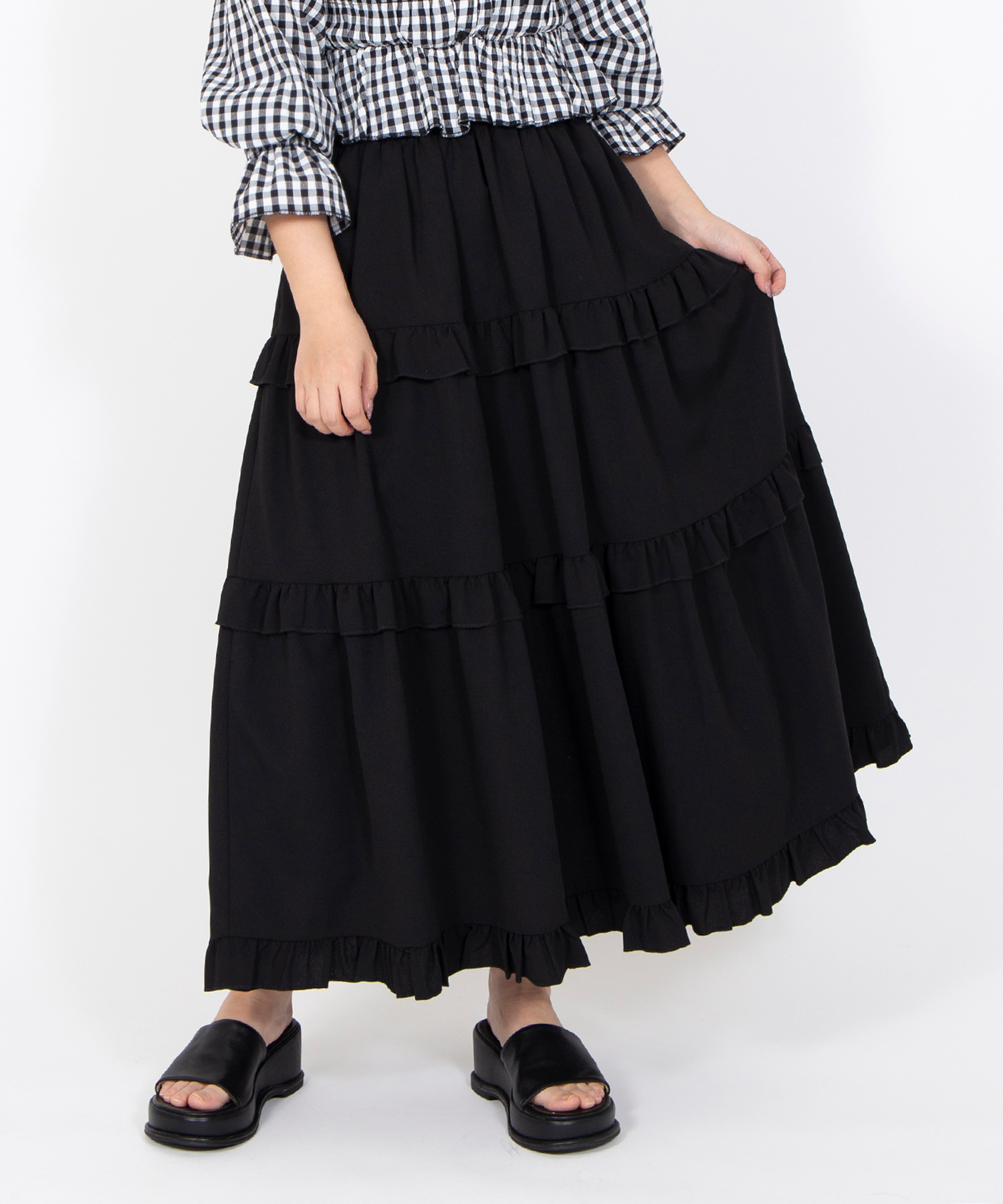 フリルティアードロングスカート[商品：PN26SS-027] - PUNYUS Online