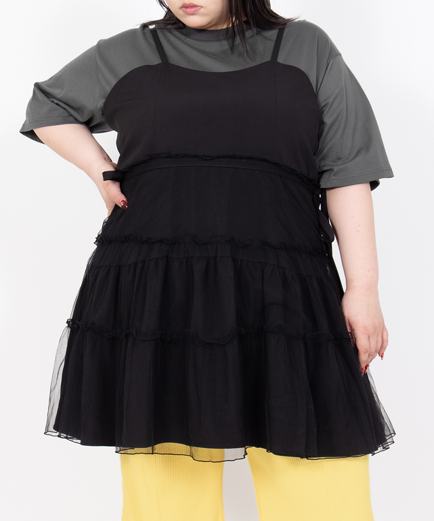 ゆんゆん様　スーパービューティー　ひざ丈ワンピースとジャケット　42 チュールレイヤードキャミワンピース[商品：PN26SS-049] - PUNYUS